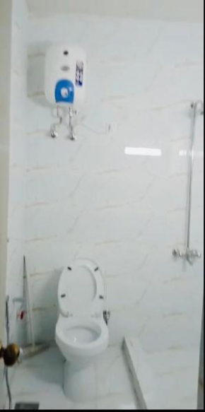 F10 stylish furnished studio apartment i1 bed DD tv lounge daily weekly monthly basis